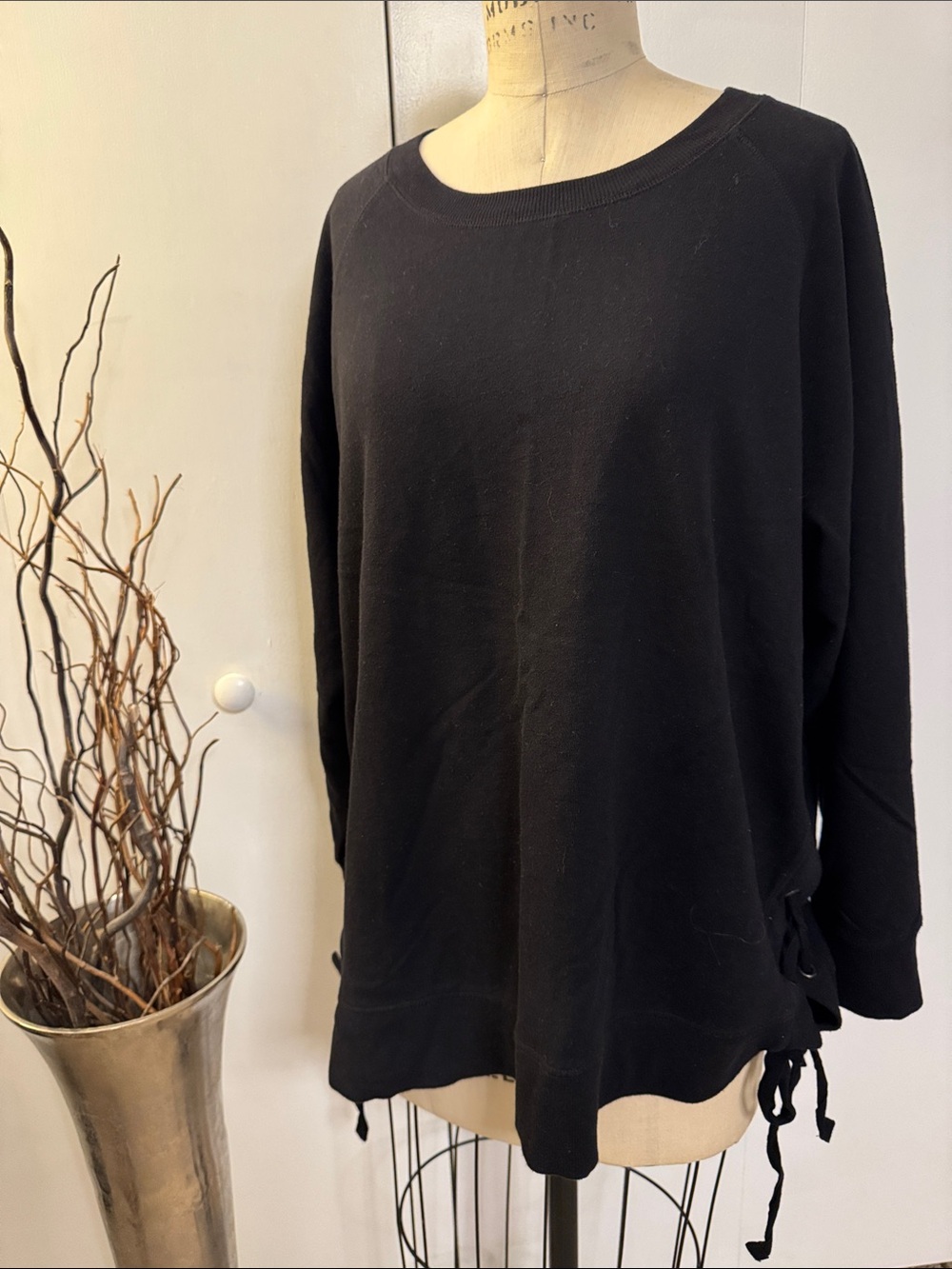 Xersion Black Side-Tie Pullover Sweatshirt